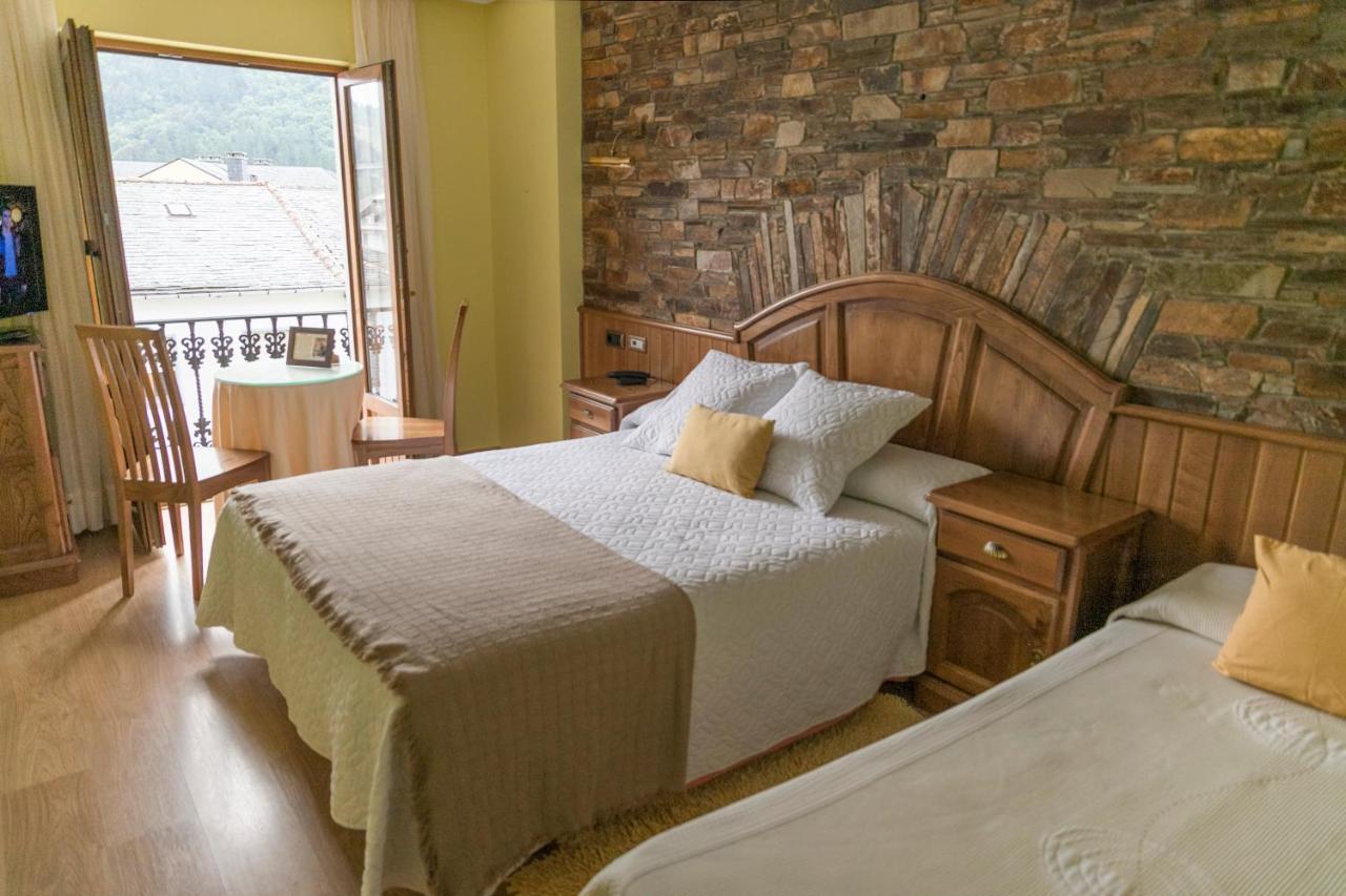 Hotel Rural Casa Paulino ตารามุนดี ภายนอก รูปภาพ